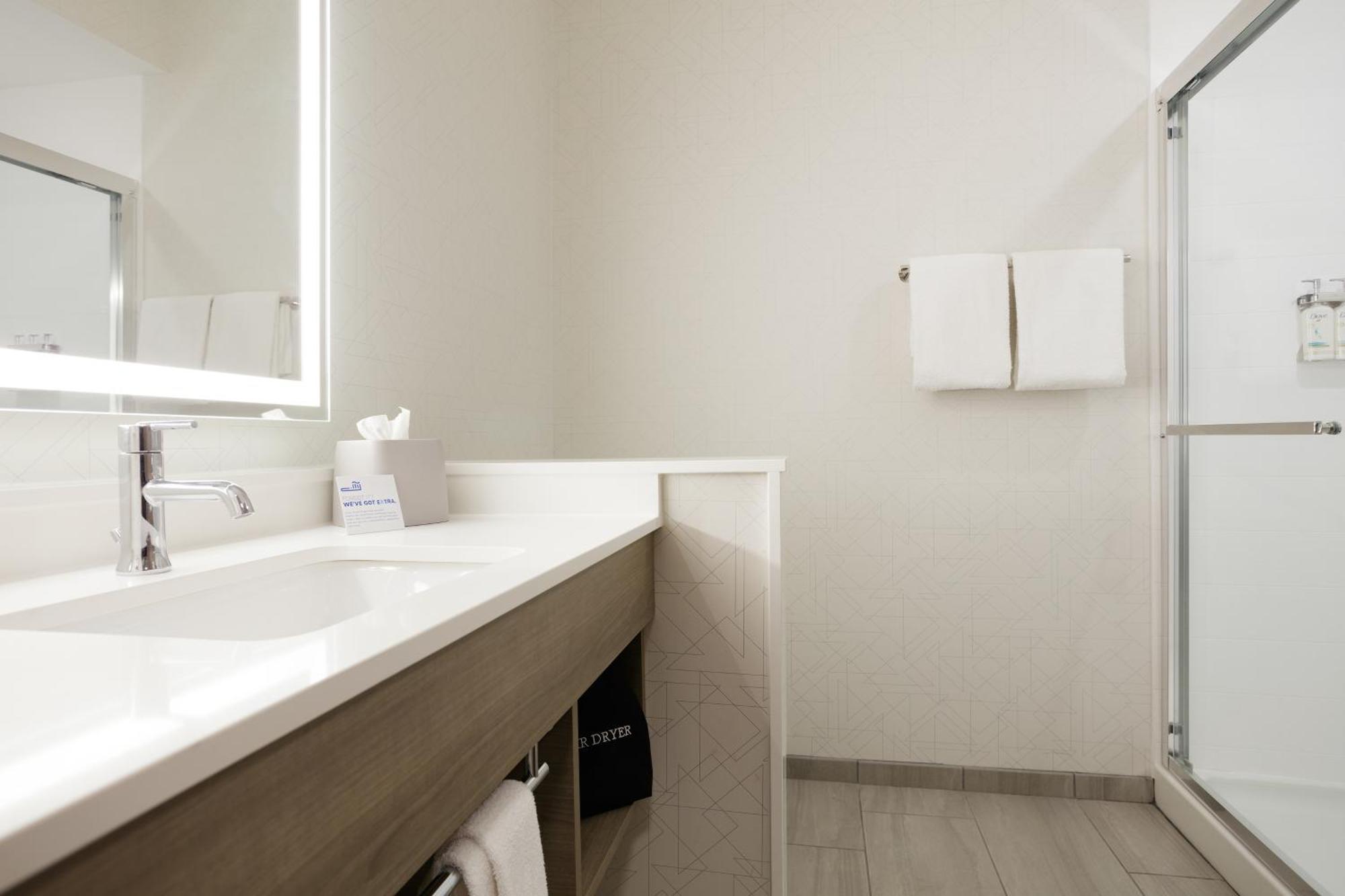 Holiday Inn Express - South Haven By Ihg 외부 사진